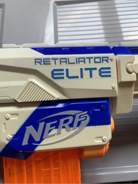 Pistolet Nerf Retaliator