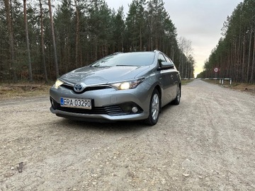 Toyota Auris 1.8 Hybrid Comfort Serwisowany PL