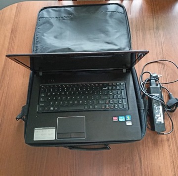 Sprzedam laptop Lenovo 