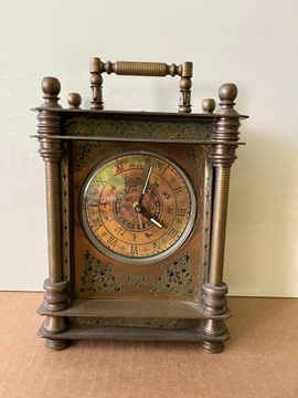 Stary zegar kareciak
