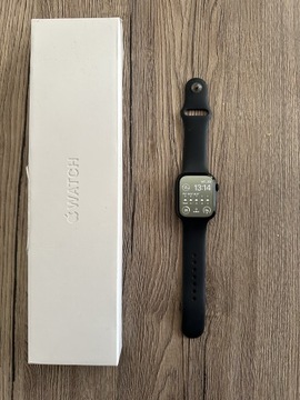 Apple Watch Seria 8 GPS 45mm - Midnight color