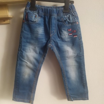 Spodnie jeansowe dla dziewczynki r.110 na 4-5 lat
