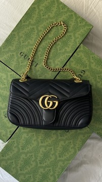 Skórzana torebka Gucci GG Marmont czarna
