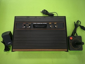 Konsola Atari 2600 stan bdb oryginalna RETRO