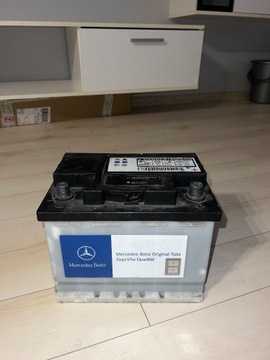 Akumulator Mercedes Benz 12V 62Ah A0009823008