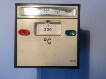 Regulator temperatury LUMEL  RE 6