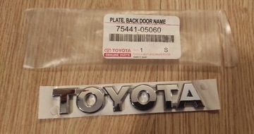 Znaczek emblemat Toyota nowy