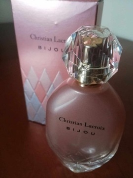 avon Christian Lacroix bijou