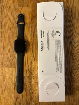 Apple Watch 6 44mm czarny GPS