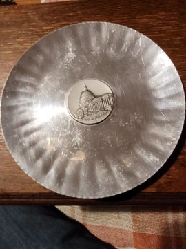 Szwajcarski metalowy talerz ozdobny  Washington 