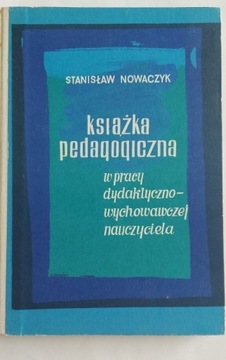 Książka pedagogiczna w pracy Nowaczyk