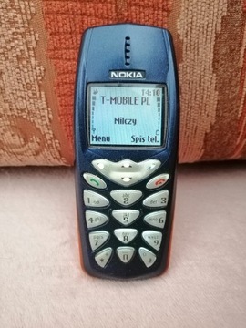 Nokia 3510i.      