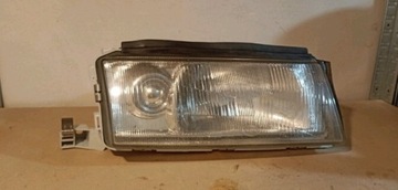 Octavia 1 lampa prawy przód 97-99