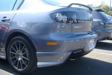Dokładki Splittery tylne boczne Mazda 3 bk sedan 