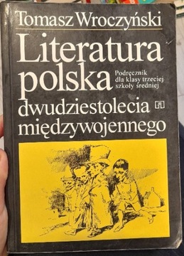 Wroczyński "Literatura polska dwudziestolecia