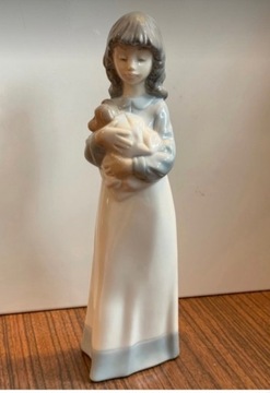 LLADRO NAO Śliczna figurka dziewczyna z pieskiem