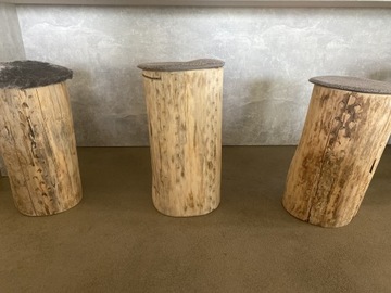 Hoker drewniany stołek drewniany