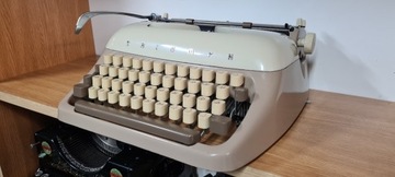 Maszyna do pisania Triumph Gabriele po konserwacji