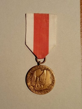 Medal za zasługi dla obronności + legitymacja
