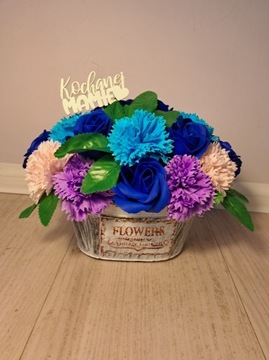 Flower box prezent dzień mamy kwiaty mydlane