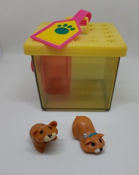 1992 Littlest Pet Shop Hurrying Hamsters with Hous