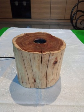 Lampka stolikowa drewniana pieniek hendmade
