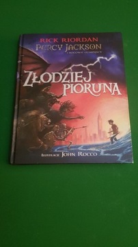 R. Riordan, Złodziej pioruna