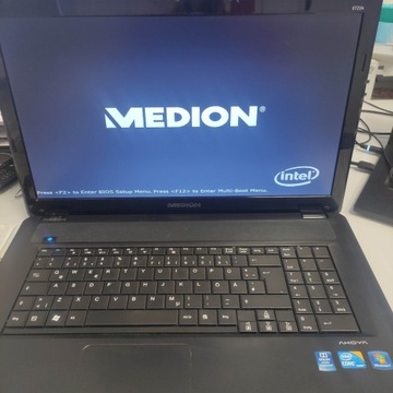 Laptop MEDION E7214 MD98410 i3 4x2,26GHz SSD 128MB