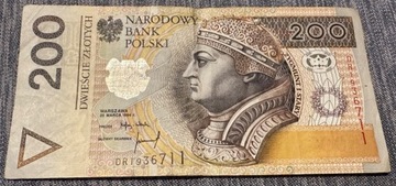 Banknot 200zł seria DR 1994r