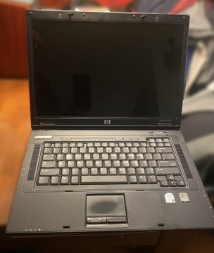 HP Compaq nx7300 Notebook PC