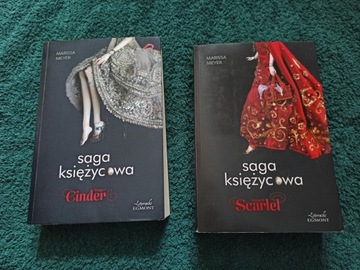 Zestaw 2 książek Marissa Meyer -Saga Księżycowa