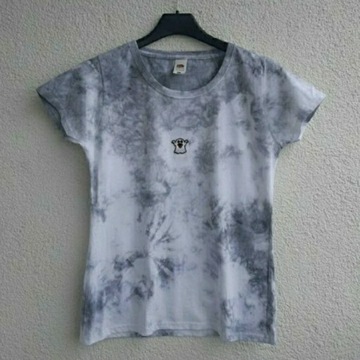 Koszulka Tie-Dye biało-czarna z duszkiem naszywką