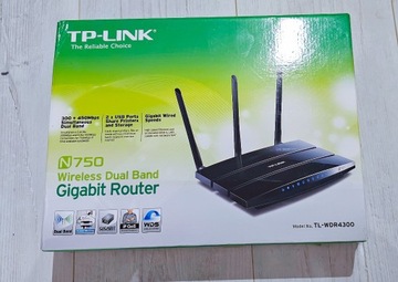 Dwupasmowy, gigabitowy router bezprzewodowy, N750