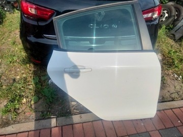 Drzwi prawy tył Peugeot 208