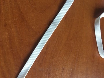 Biała gumka dziana, płaska 10 mm, 50 m