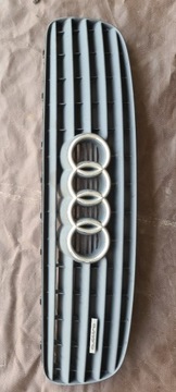 AUDI TT QUATTRO 8N0853653A ATRAPA GRILL CHŁODNICY 