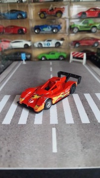 Ferrari 333 SP Hot Wheels resorak