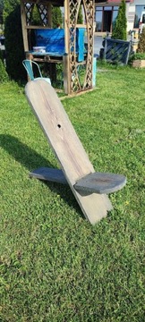 Leżak ogrodowy drewniany