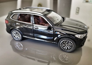 BMW X5 SUV, piękny model 1:32, Led, dźwięk