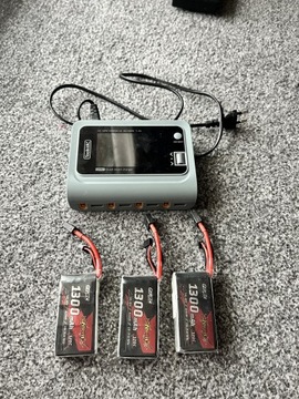 Toolkitrc Q4AC plus 3 batteries 1300mah