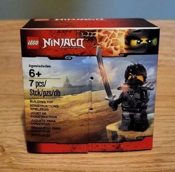 Lego Ninjago 5004393 Cole Kamienna Zbroja nowy zestaw