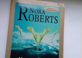 Nora Roberts  "Niebo i Ziemia"