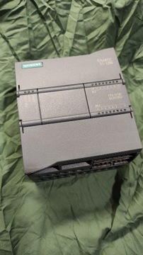 Siemens S7-1200 CPU1212C DC/DC/RLY