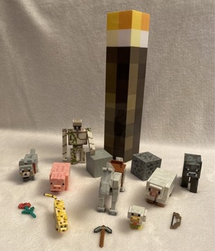 Minecraft ThinkGeek lampka i 10 figurek Minecraft