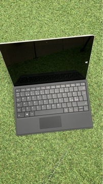 Tablet Microsoftu surface 1645