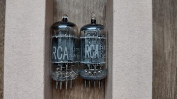 RCA 12AX7 dobrana para NOS ecc83 lata 60