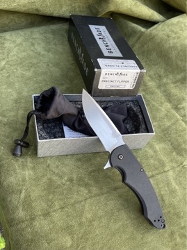 Nóż Benchmade Precinct Flipper Liner Lock Black G-