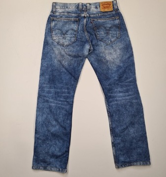 Męskie jeansy Levis 514 rozmiar 34/32 streetwear 