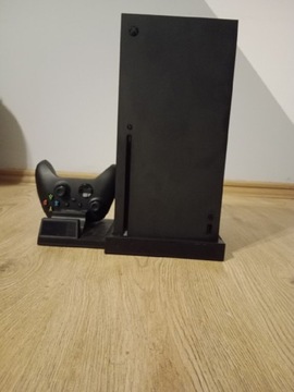 Konsola Xbox series X z Podstawką chłodzącą 