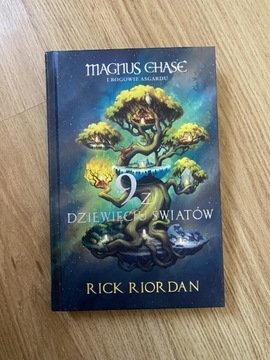 "9 z dziewięciu światów" Rick Riordan. Mitologia